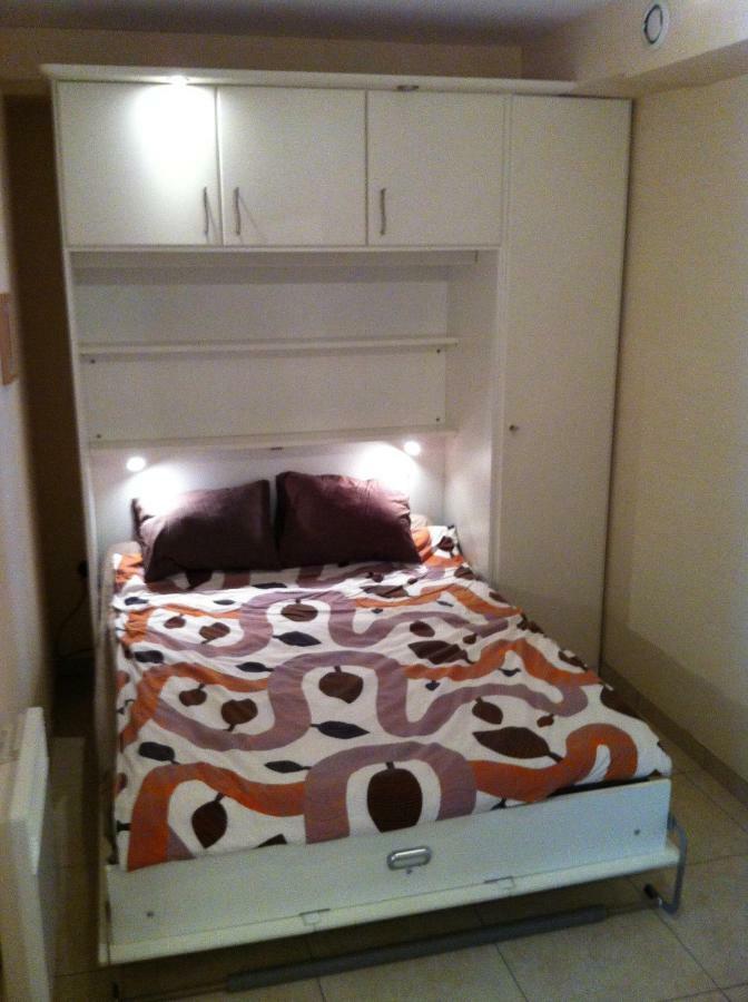 Appartement In Нюпорт Екстериор снимка